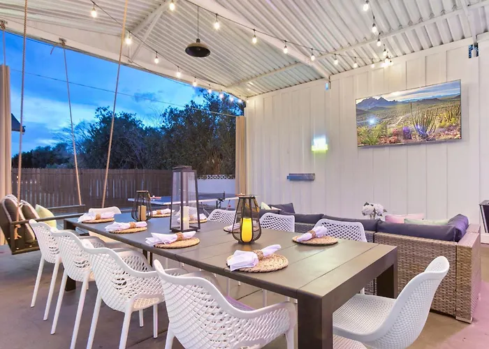 Homes - The Camelback Manor Ferienhaus *